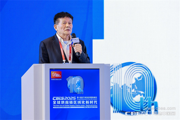 产业共振!大圆柱电池迎来“高光时刻” 产业共振!大圆柱电池迎来“高光时刻”