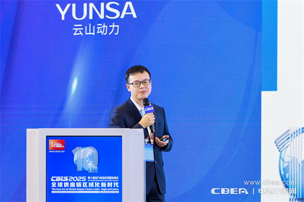 产业共振!大圆柱电池迎来“高光时刻” 产业共振!大圆柱电池迎来“高光时刻”