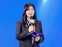 开幕式主持人：张雨，动力电池应用分会秘书长/电池中国网创始人CEO